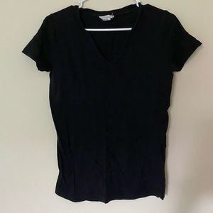 Basic black t shirt!